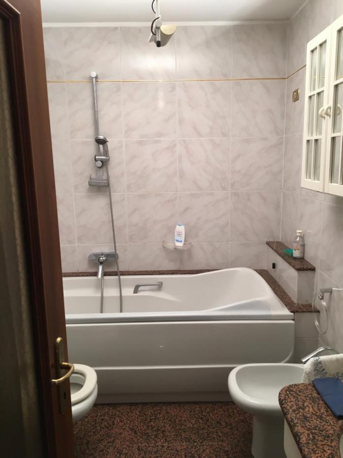 Il Nido Del Gabbiano Apartment Savona Luaran gambar